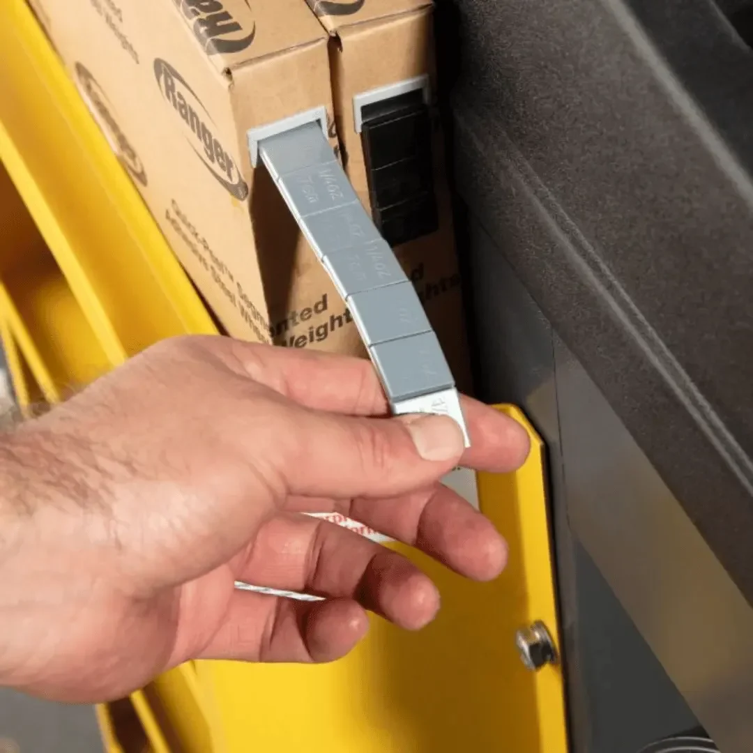 Ranger LS45DS Sonar 3D Laser-Spot™ Wheel Balancer / Includes Flange Press Plate / 208-240V - Image 9