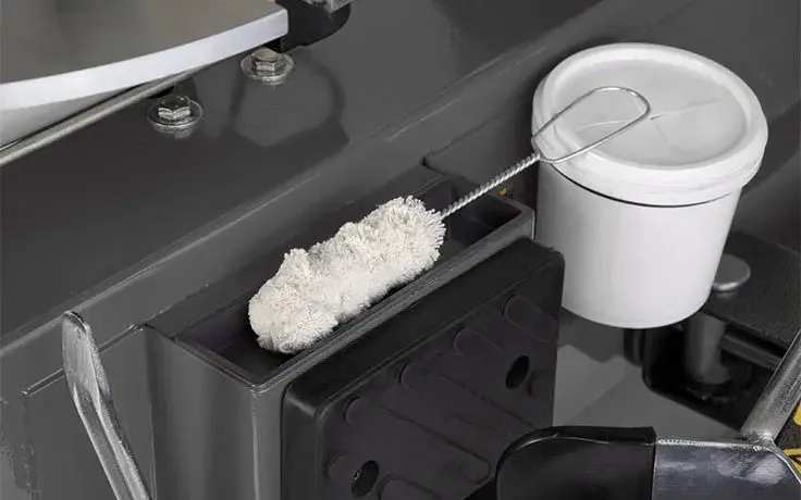 Ranger R745 Swing Arm Tire Changer / 21" Capacity - Image 5